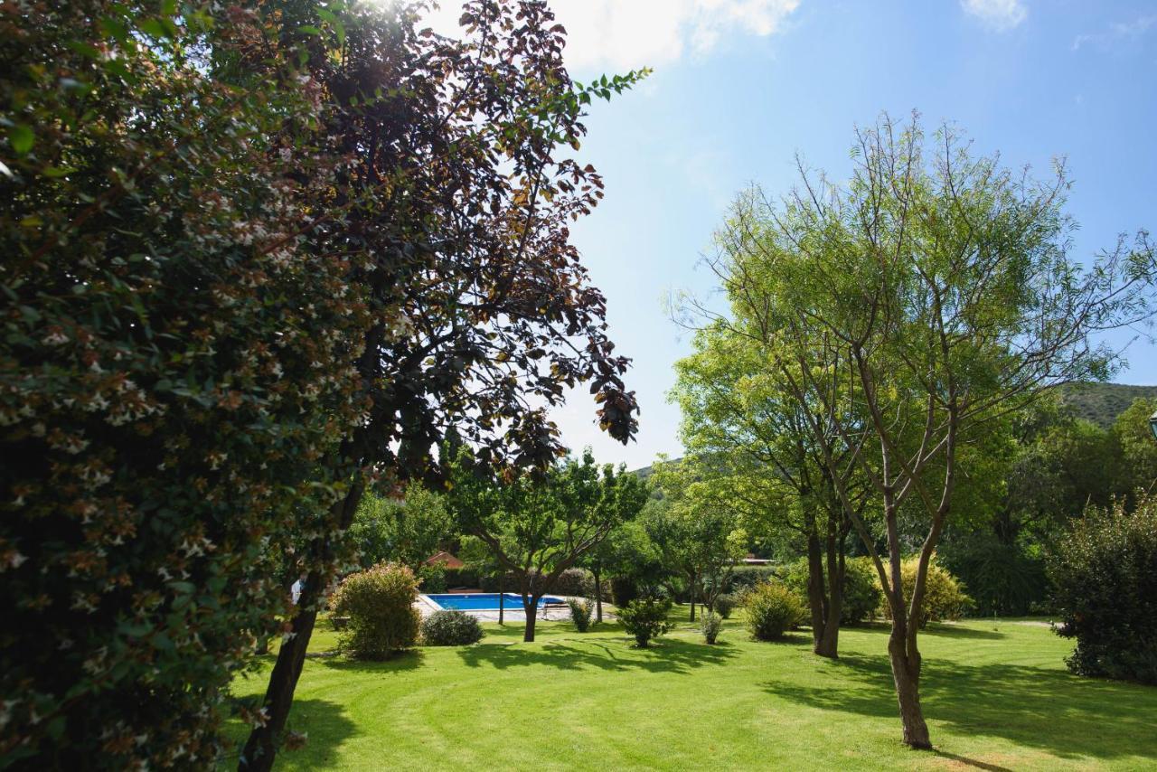 Los Almendros La Cumbre Exterior photo